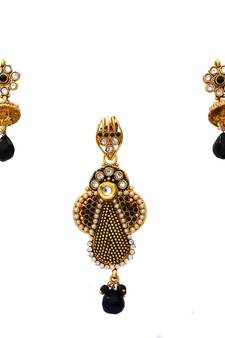 Buy Black gold plated antique gold Copper   Pendant  pair of Earrings