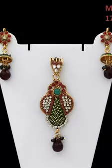 Multicolor gold plated antique gold Copper   Pendant  pair of Earrings