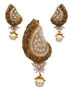 White kundan antique gold Copper   Pendant  Pair of Earring