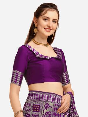 Purple printed banarasi silk saree with blouse 5