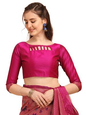 Pink printed Banarasi silk blend Saree with blouse 5