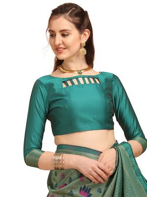 Green printed Banarasi silk blend Saree with blouse 5