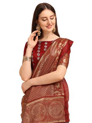 Grey embroidered banarasi silk saree with blouse 4