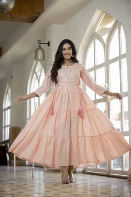 KAAJH Peach Embroidered Anarkali Kurta 3