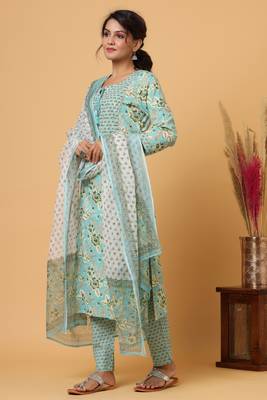KAAJH Sea Green Floral Print Cotton Suit Set 4