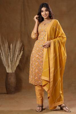 KAAJH Mustard Floral Print Cotton Suit Set 1