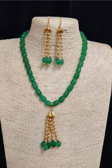 Green cubic zirconia necklace-sets