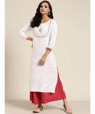 White Bodice Zari Embroidered Liva Kurta 1