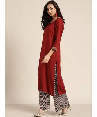Maroon Zari Embroidered Liva Kurta 2