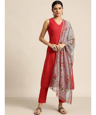 Red Kurta and Pants With Floral Chiffon Dupatta 1