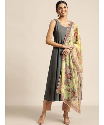 Grey Anarkali Kurta and Pants With Floral Chiffon Dupatta 1