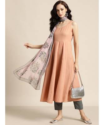 Pink Anarkali Kurta and Pants With Floral Chiffon Dupatta 4