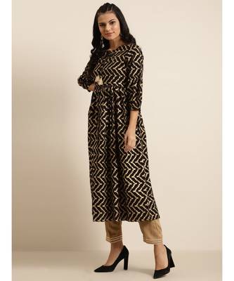 Black Chevron Foil Gathered Kurta 2