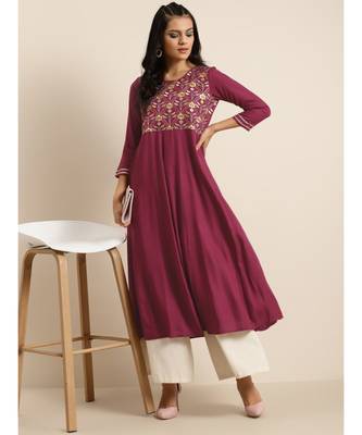 Burgundy Floral Embroidery Anarkali Kurta 4