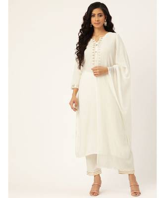Off White Zari Embroidery Kurta With Pants & Chiffon Dupatta 1