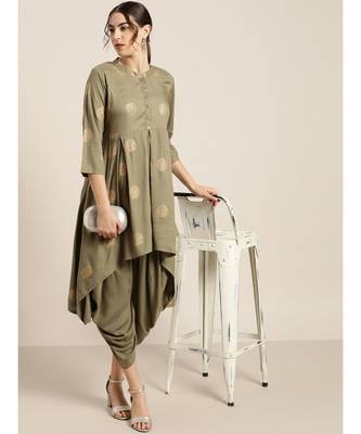 Olive Foil High Low Kurta With   Pants 4