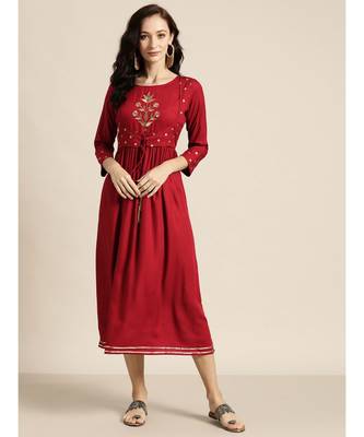 Maroon Foil Print Liva Dress With Jacket 1