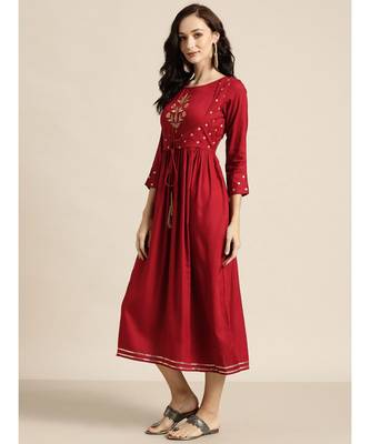 Maroon Foil Print Liva Dress With Jacket 3