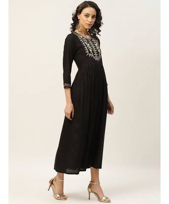 Black Zari Embroidery Gathered Dress 2