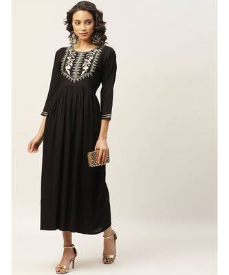 Black Zari Embroidery Gathered Dress 4