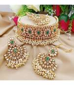 Green kundan White Gold Alloy necklace sets