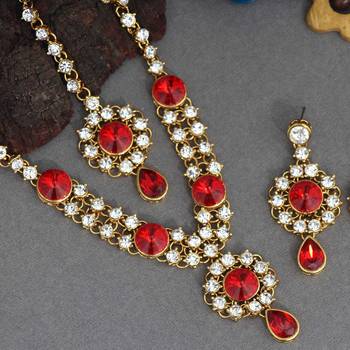 Red necklace-sets 2