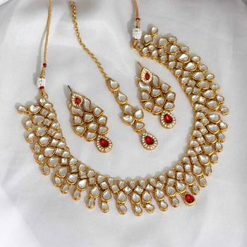 Red necklace-sets 1