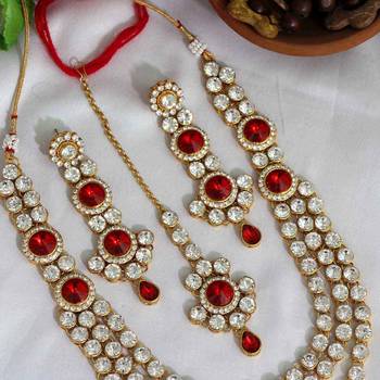 Red necklace-sets 3