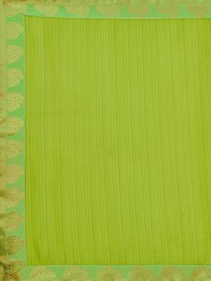 Green plain chiffon saree with blouse 3