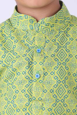 Green printed cotton boys-kurta-pyjama 4