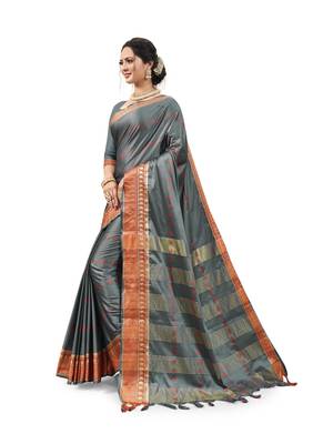 Grey woven silk saree with blouse 4