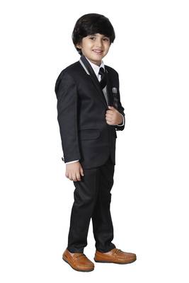 DKGF Boys 5-Piece Suit 4