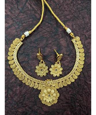 Necklace with Pair of Earrings 1