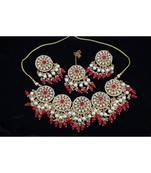 Necklace with Pair of Earrings with Mangtika