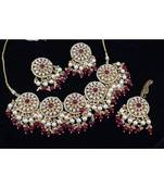 Necklace with Pair of Earrings with Mangtika