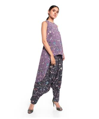 Black Crepe printed Kurta Low Crotch Pant 2