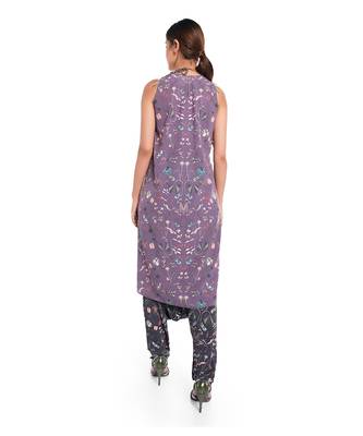 Black Crepe printed Kurta Low Crotch Pant 3