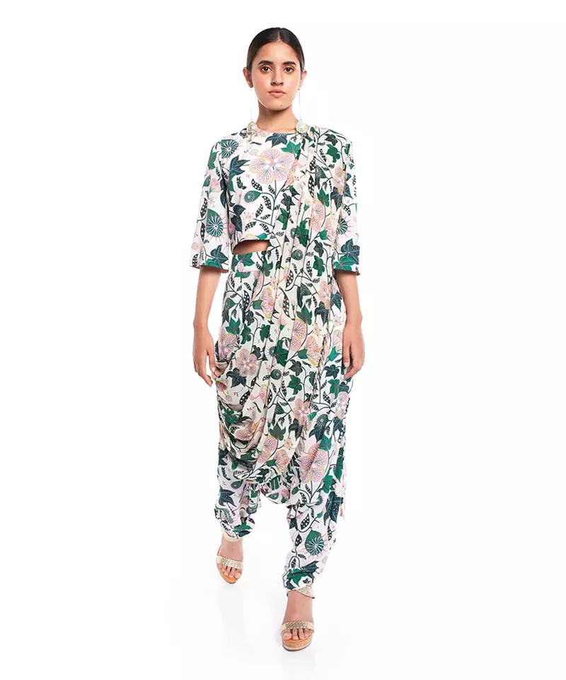 White Crepe printed   kurti with pant     Dupatta