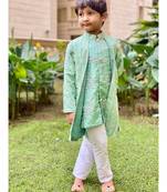 Green Embroidered Kurta with offwhite Chudidar