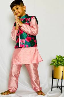 Floral Bandi with pink Kurta and Pajama