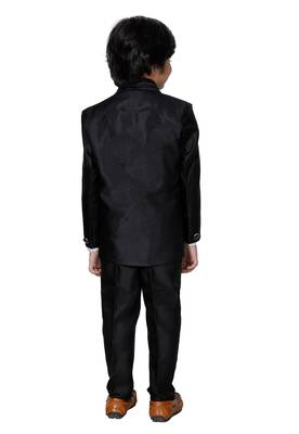 DKGF Boys 4-Piece Suit 2