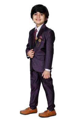 DKGF Boys 4-Piece Suit 3