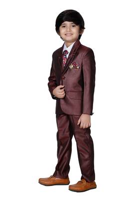 DKGF Boys 4-Piece Suit 3