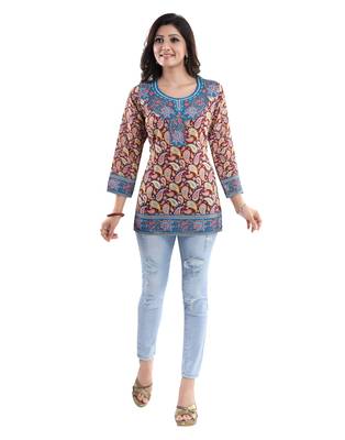 Maroon printed crepe short-kurtis 1