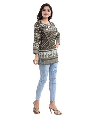 Green printed crepe short-kurtis 3