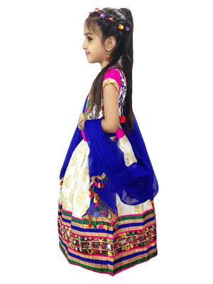 Anitabalia_label small girl cotton  Lehenga choliFULLY STITCHED.White 3