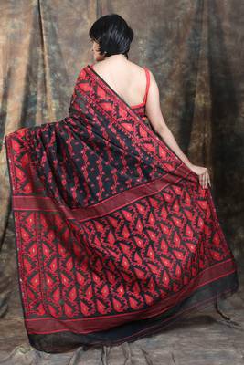 Black Woven Blended Cotton Saree Without Blouse 4