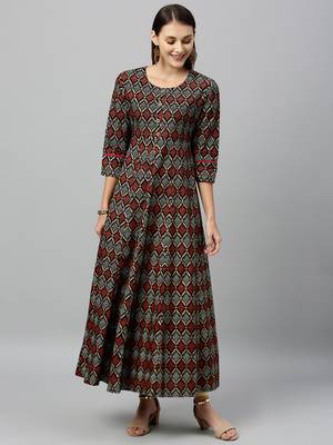 Maroon Cotton stitched   kurta 1