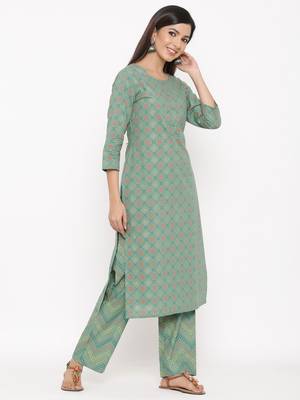 Green Cotton stitched   Kurta with     Palazzo 4