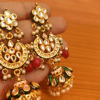 Red jhumkas 2